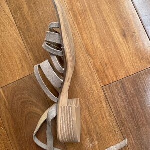 Lucky Brand Tan Suede Sandals